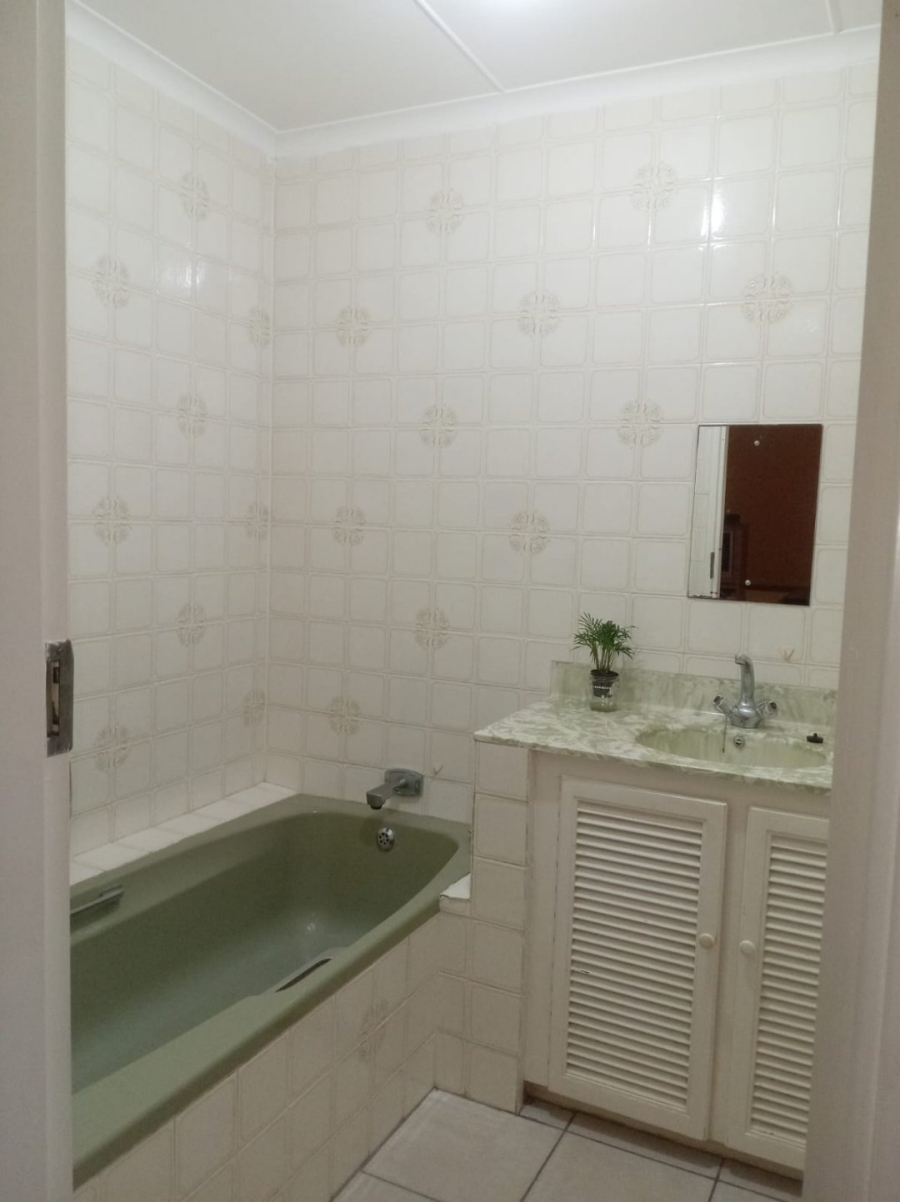 3 Bedroom Property for Sale in Southernwood Eastern Cape